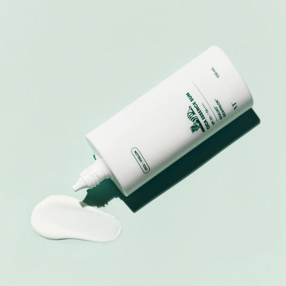 VT CICA Essence Sun SPF50+ / PA++++ / Hassas Ciltler İçin Cica Güneş Kremi 100ml - VT COSMETICS - Vionine