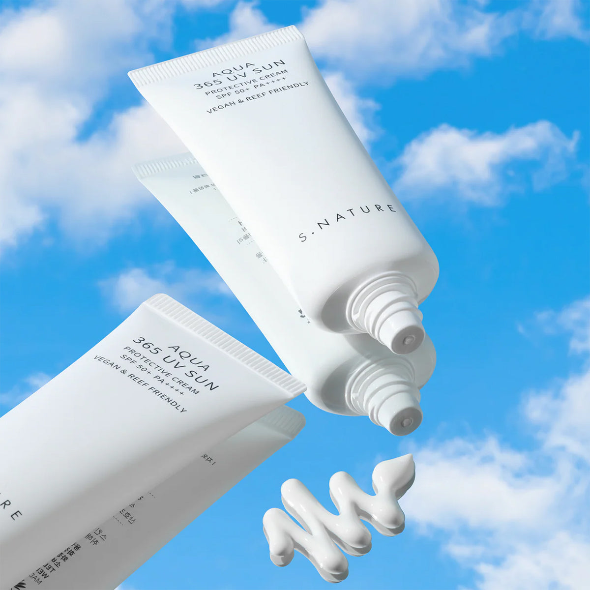 COOL-H ve MAXCALMING kompleksleriyle serinletici, nemlendirici ve beyazlıksız SPF50+ koruma