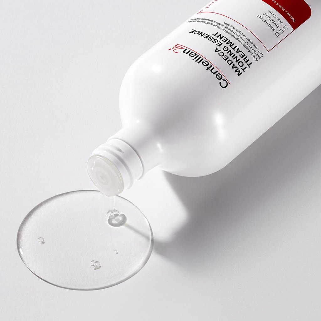 Hassasiyet ve kızarıklık görünümüne karşı %87 Centella Asiatica özü içeren, yoğun yatıştırıcı 300 ml bakım esansı.