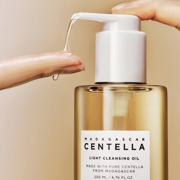 SKIN1004 Madagascar Centella Light Cleansing Oil 200ml - SKIN1004 - Vionine