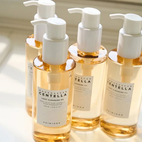 SKIN1004 Madagascar Centella Light Cleansing Oil 200ml - SKIN1004 - Vionine