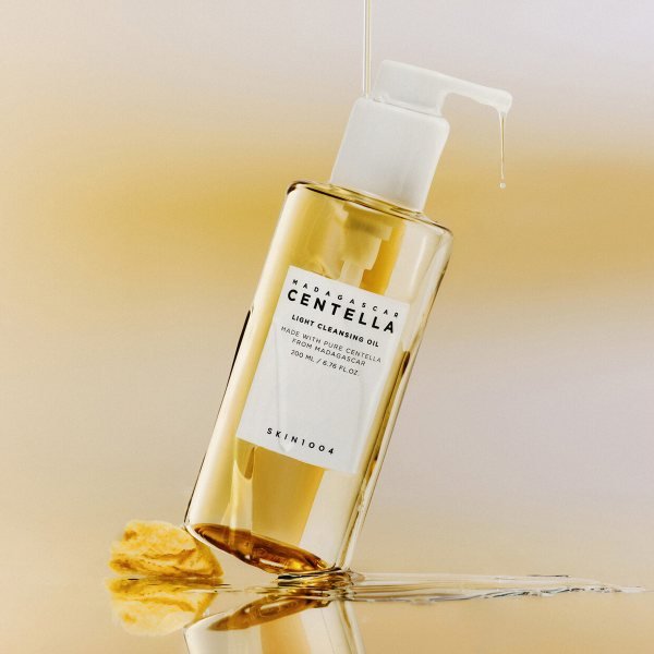 SKIN1004 Madagascar Centella Light Cleansing Oil 200ml - SKIN1004 - Vionine
