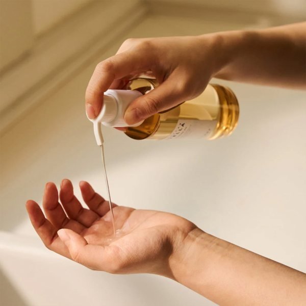 SKIN1004 Centella Oil İle Hafif Yağ Bazlı Derin Temizlik