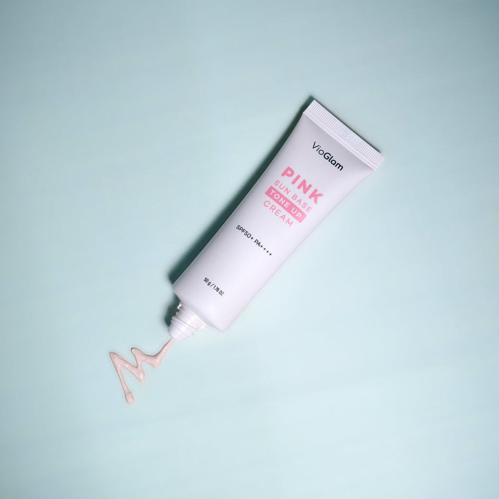 VioGlam Pink Sun Base Tone Up Cream SPF50 PA+, güneş koruyucu ve ton eşitleyen pembe dokunuş.
